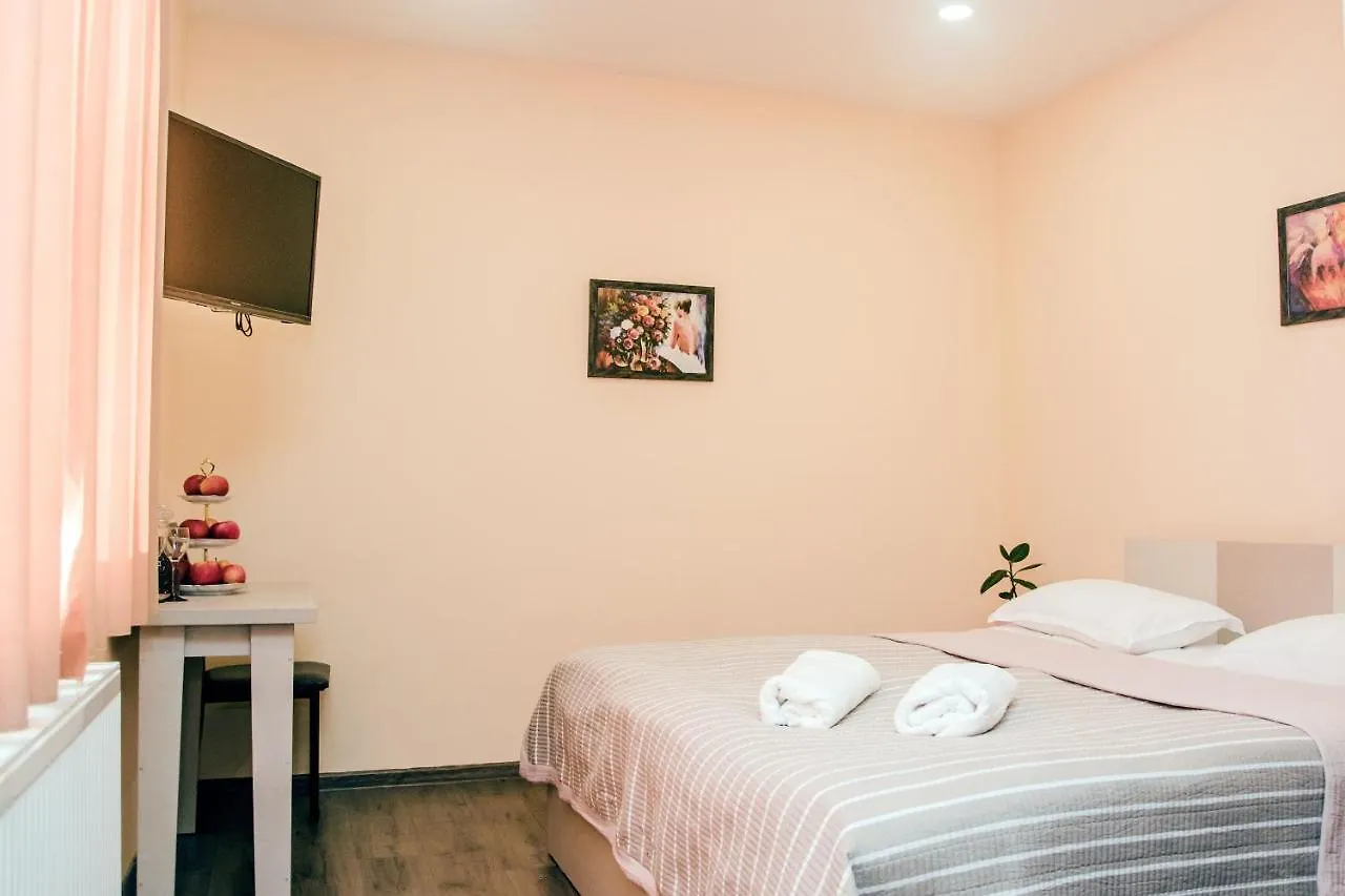 Red Hotel Tbilisi 3*,