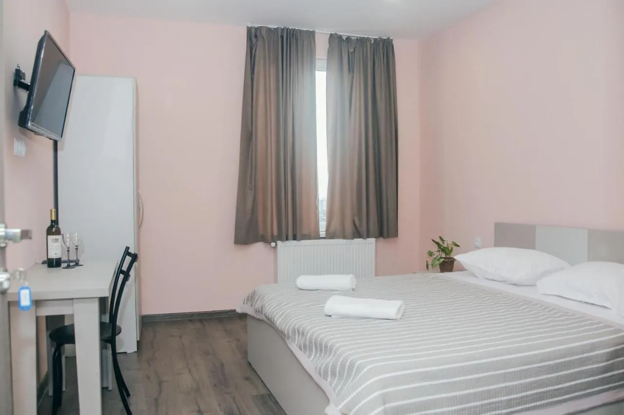 Nocleg ze śniadaniem Red Hotel Tbilisi